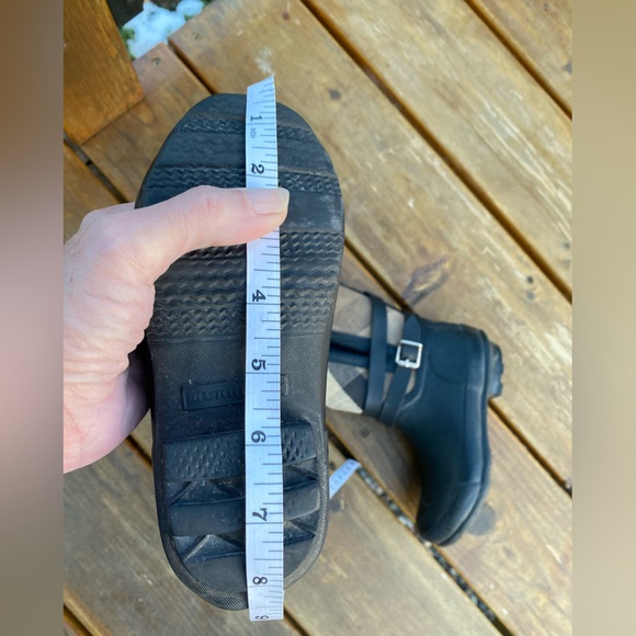BURBERRY Boy Mega Check Winter/Rain Boots🔥VGUC🔥🇬🇧31/🇺🇸(12/13),5-6 Year old - Picture 15 of 17